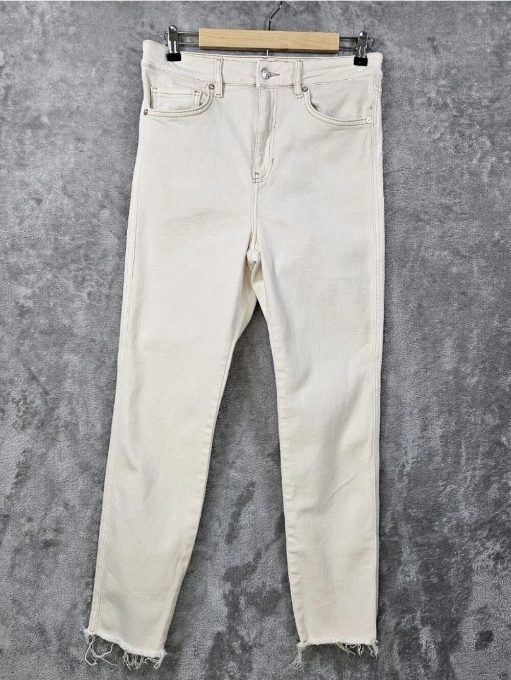 Free People We The Free Tea High Rise Skinny Jeans Cream Ivory Raw Hem 31 - Picture 2 of 14